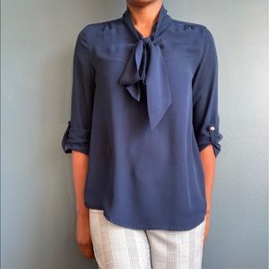 NAVY BLVD BLUE BLOUSE (NWT)